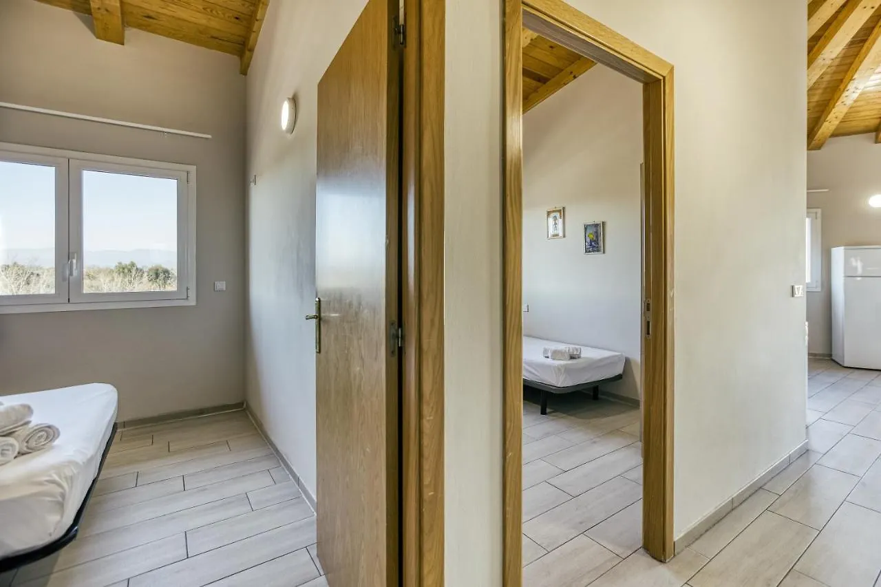 Apartment Giuliano Brava Para 6 Personas Empuriabrava Spain